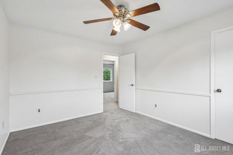 5 Ellis Court Middlesex NJ 08852