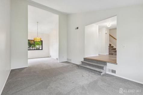 5 Ellis Court Middlesex NJ 08852