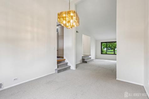 5 Ellis Court Middlesex NJ 08852