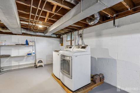 5 Ellis Court Middlesex NJ 08852