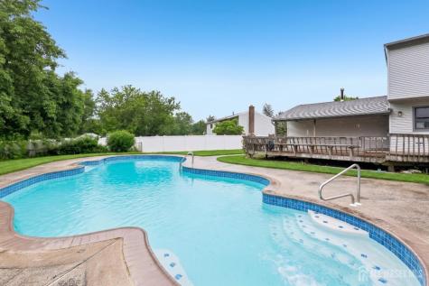 5 Ellis Court Middlesex NJ 08852