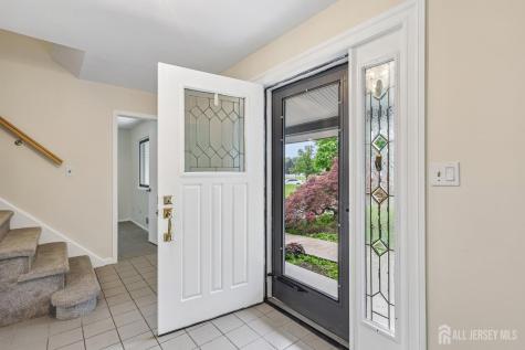5 Ellis Court Middlesex NJ 08852