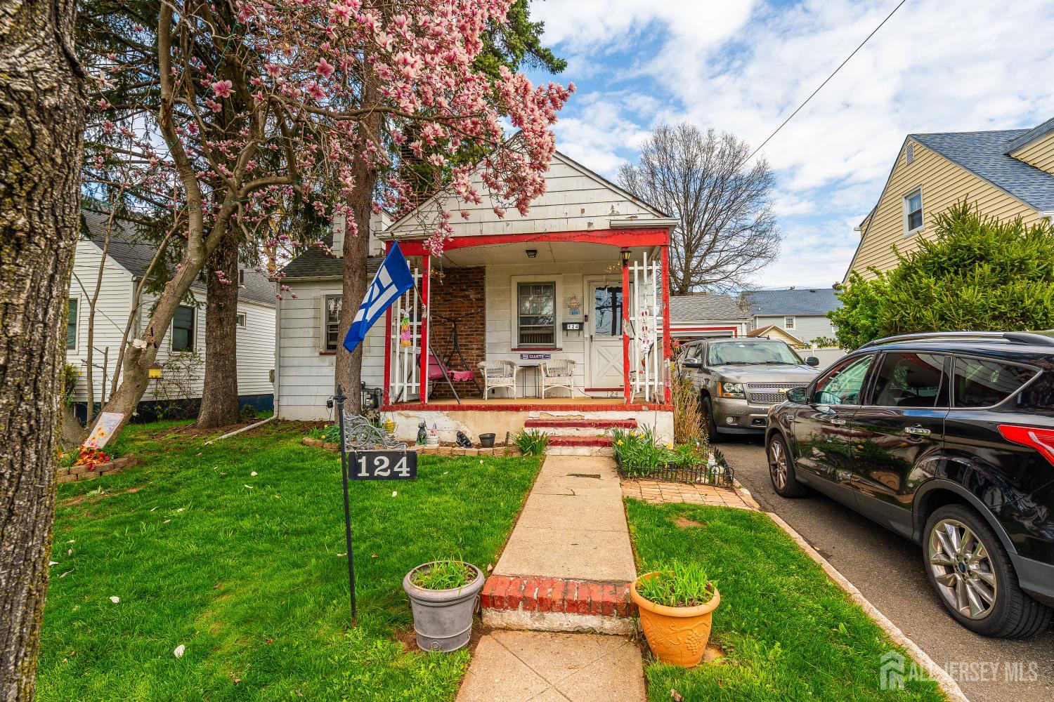 124 W 10th Avenue Roselle NJ 07203