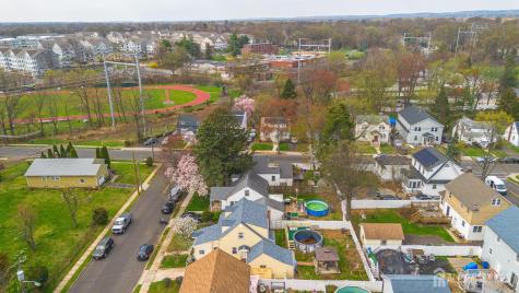 124 W 10th Avenue Roselle NJ 07203