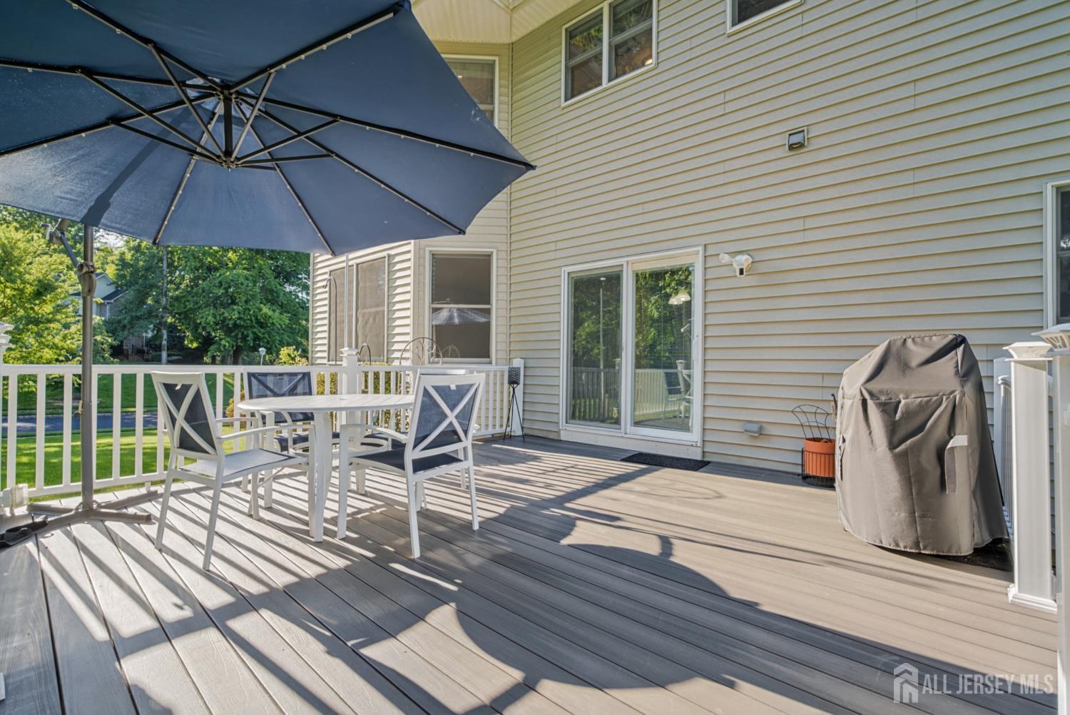 11 Camelot Drive Monroe NJ 08831