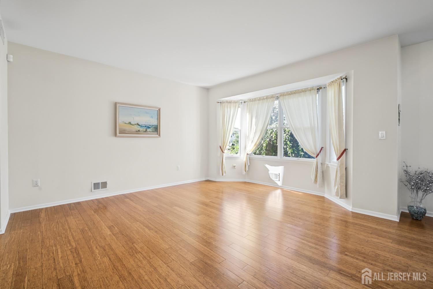 11 Camelot Drive Monroe NJ 08831