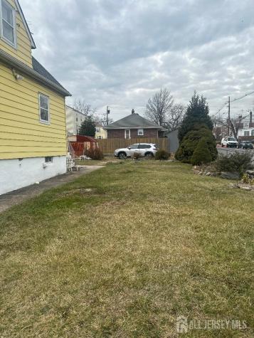 653 Raritan Avenue Perth Amboy NJ 08861