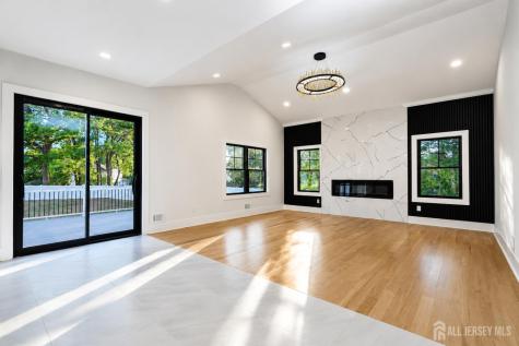1684 Frank Street Edison NJ 08820