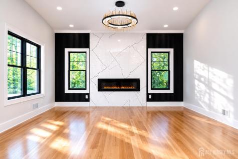 1684 Frank Street Edison NJ 08820