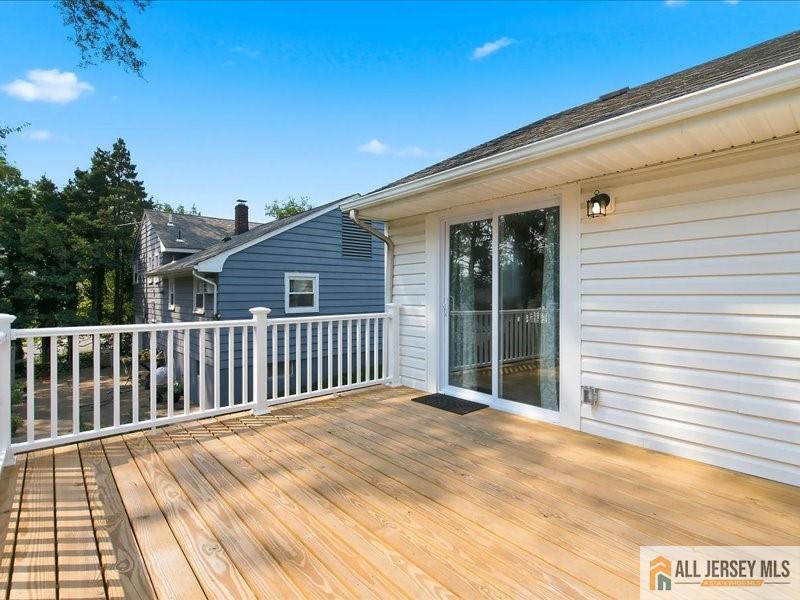 13 Glencourt Avenue Edison NJ 08837