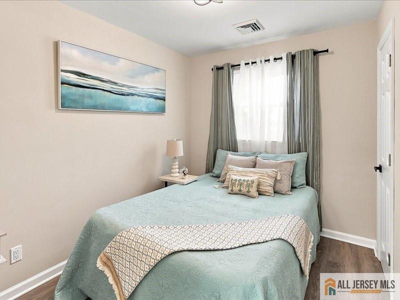 13 Glencourt Avenue Edison NJ 08837