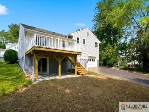 13 Glencourt Avenue Edison NJ 08837