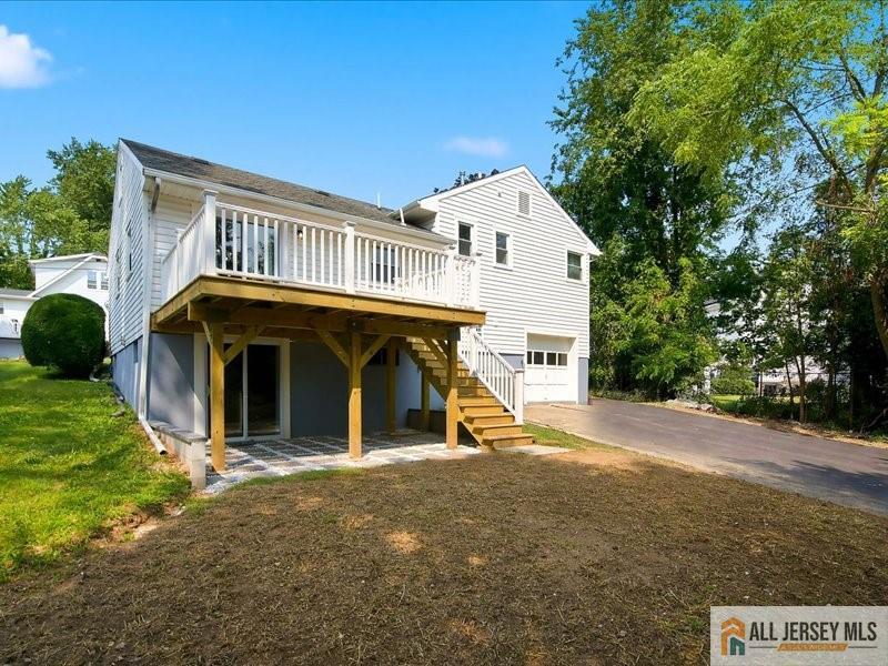 13 Glencourt Avenue Edison NJ 08837