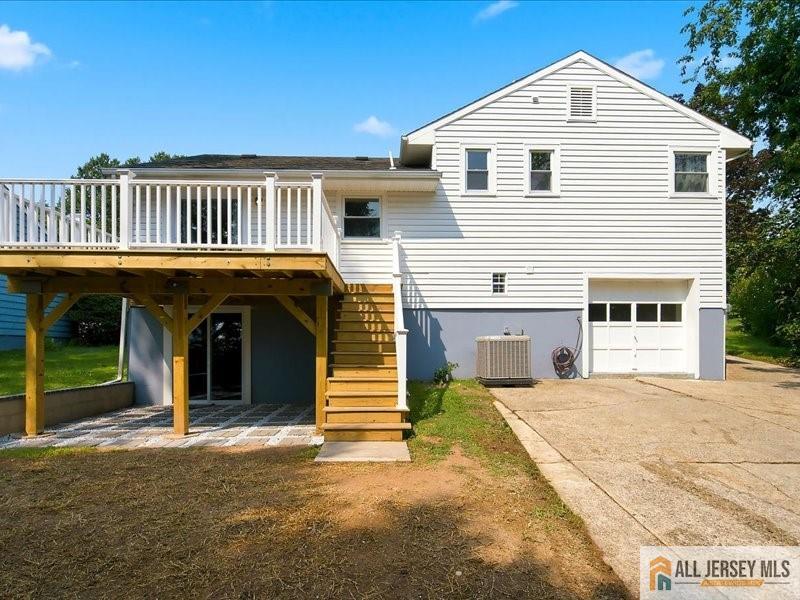 13 Glencourt Avenue Edison NJ 08837