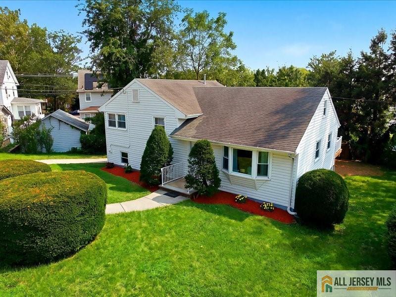 13 Glencourt Avenue Edison NJ 08837