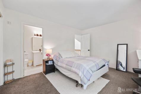 31 Dallenbach Lane East Brunswick NJ 08816