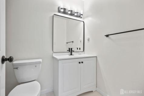 31 Dallenbach Lane East Brunswick NJ 08816