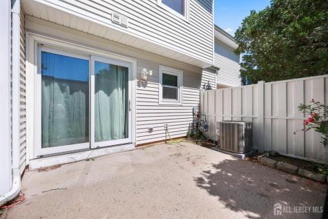 31 Dallenbach Lane East Brunswick NJ 08816