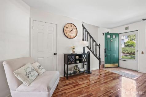 31 Dallenbach Lane East Brunswick NJ 08816
