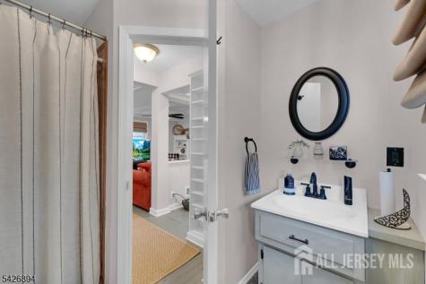 233 Maple Avenue Dunellen NJ 08812