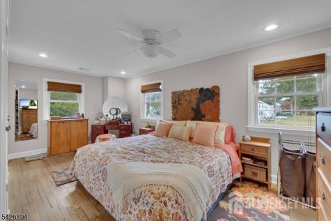 233 Maple Avenue Dunellen NJ 08812