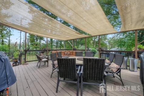 233 Maple Avenue Dunellen NJ 08812
