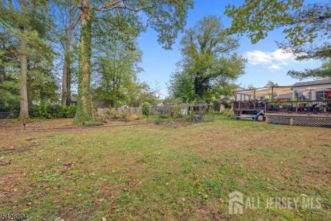 233 Maple Avenue Dunellen NJ 08812