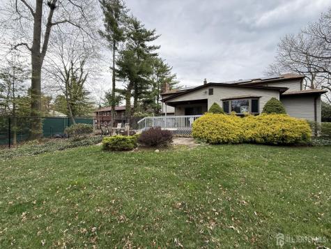 15 Cutter Avenue Edison NJ 08820