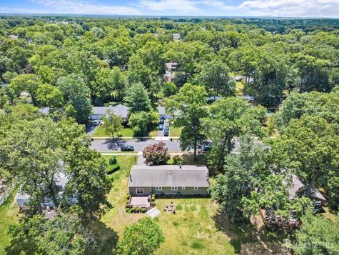 5 Camelot Drive East Brunswick NJ 08816