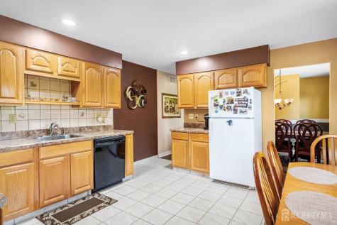 5 Camelot Drive East Brunswick NJ 08816