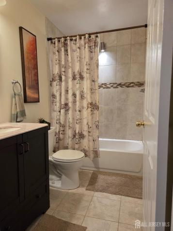 344 Bowler Court Piscataway NJ 08854