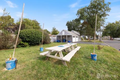 515 Beechwood Avenue Roselle Park NJ 07204