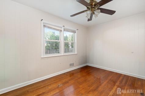 515 Beechwood Avenue Roselle Park NJ 07204