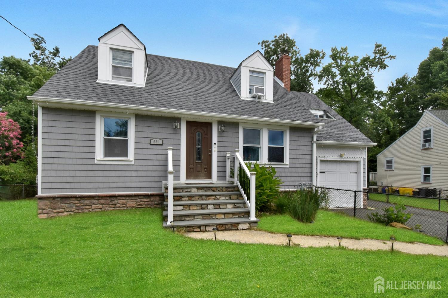 631 Concord Circle Ewing NJ 08618