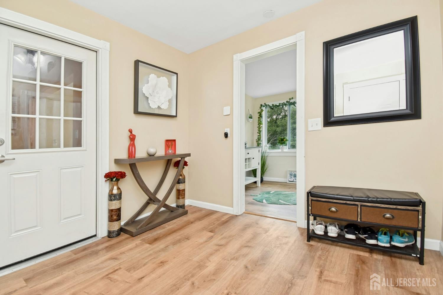 631 Concord Circle Ewing NJ 08618