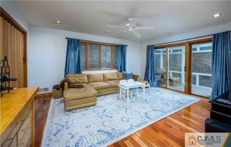 96 Emerson Road Franklin NJ 08873