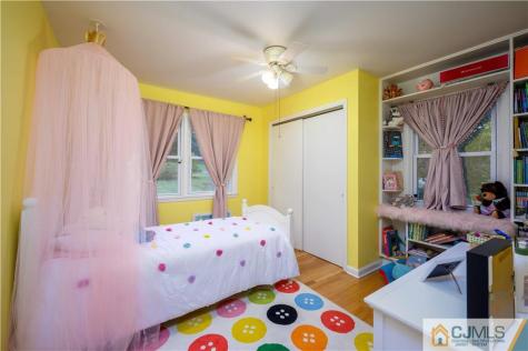 96 Emerson Road Franklin NJ 08873