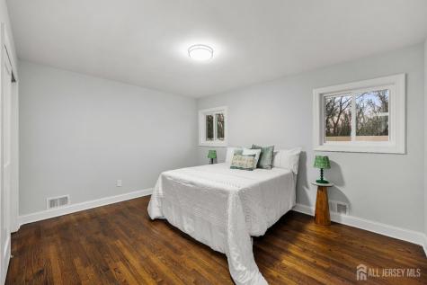 139 Lee Drive Middlesex NJ 08846