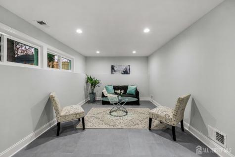139 Lee Drive Middlesex NJ 08846