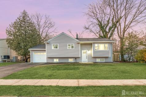 139 Lee Drive Middlesex NJ 08846