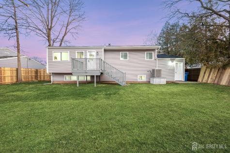 139 Lee Drive Middlesex NJ 08846