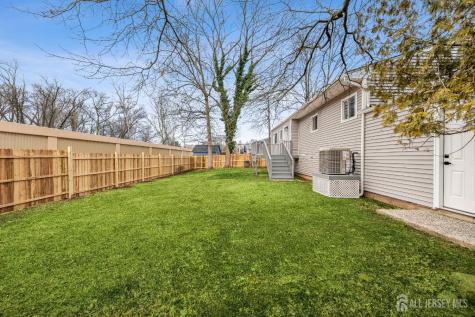 139 Lee Drive Middlesex NJ 08846