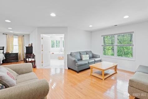 13 Schindler Lane Monroe NJ 08831