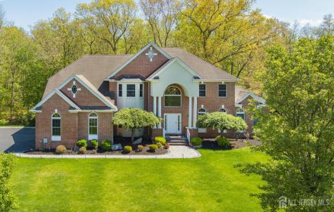 13 Schindler Lane Monroe NJ 08831