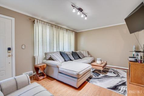 1508 E Elaine Terrace Union Twp NJ 07083