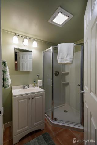 237 4th Street Dunellen NJ 08812