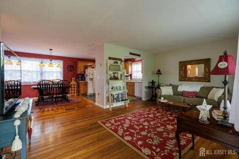 237 4th Street Dunellen NJ 08812