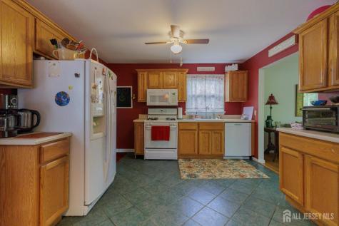 237 4th Street Dunellen NJ 08812