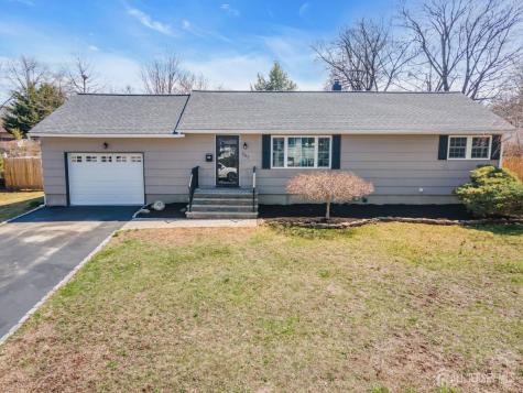 267 Tabb Avenue Piscataway NJ 08854
