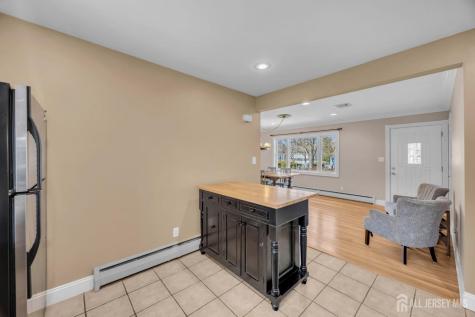 267 Tabb Avenue Piscataway NJ 08854
